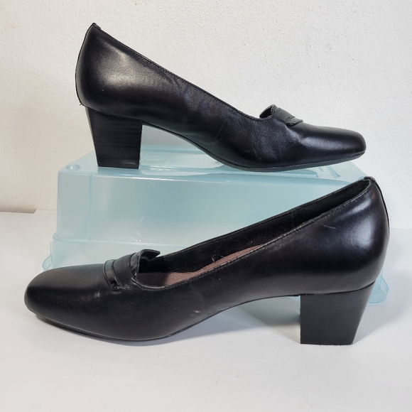 Womens Clark Everyday Levee delta Slip on Shoes Low heeled pumps 31219 Size 9.5 - Picture 4 of 11